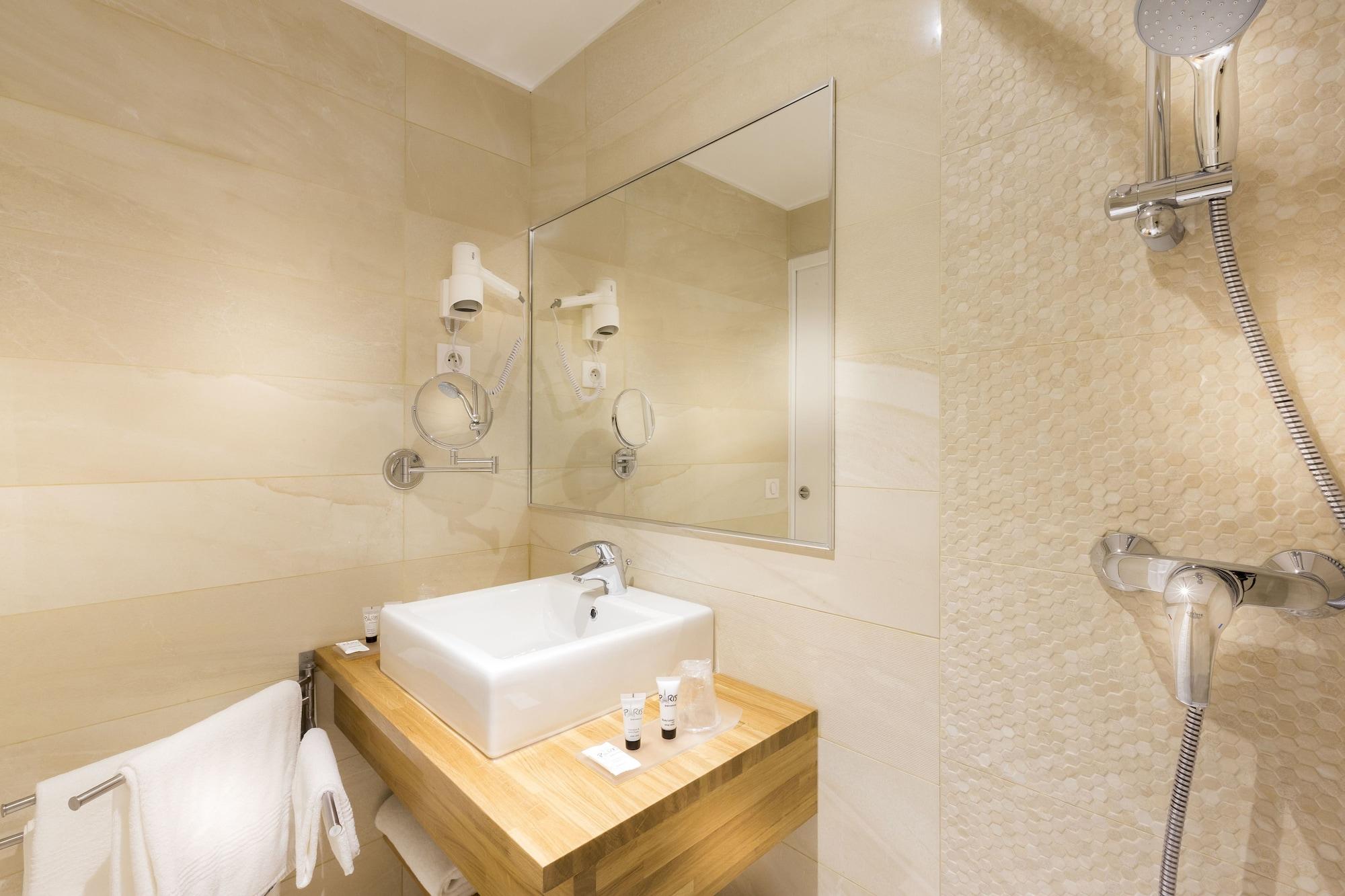 Hotel International Paris Bagian luar foto