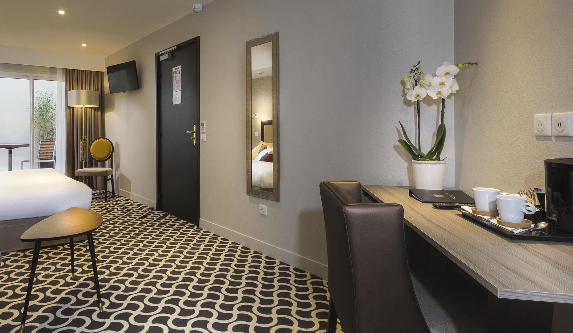 Hotel International Paris Bagian luar foto