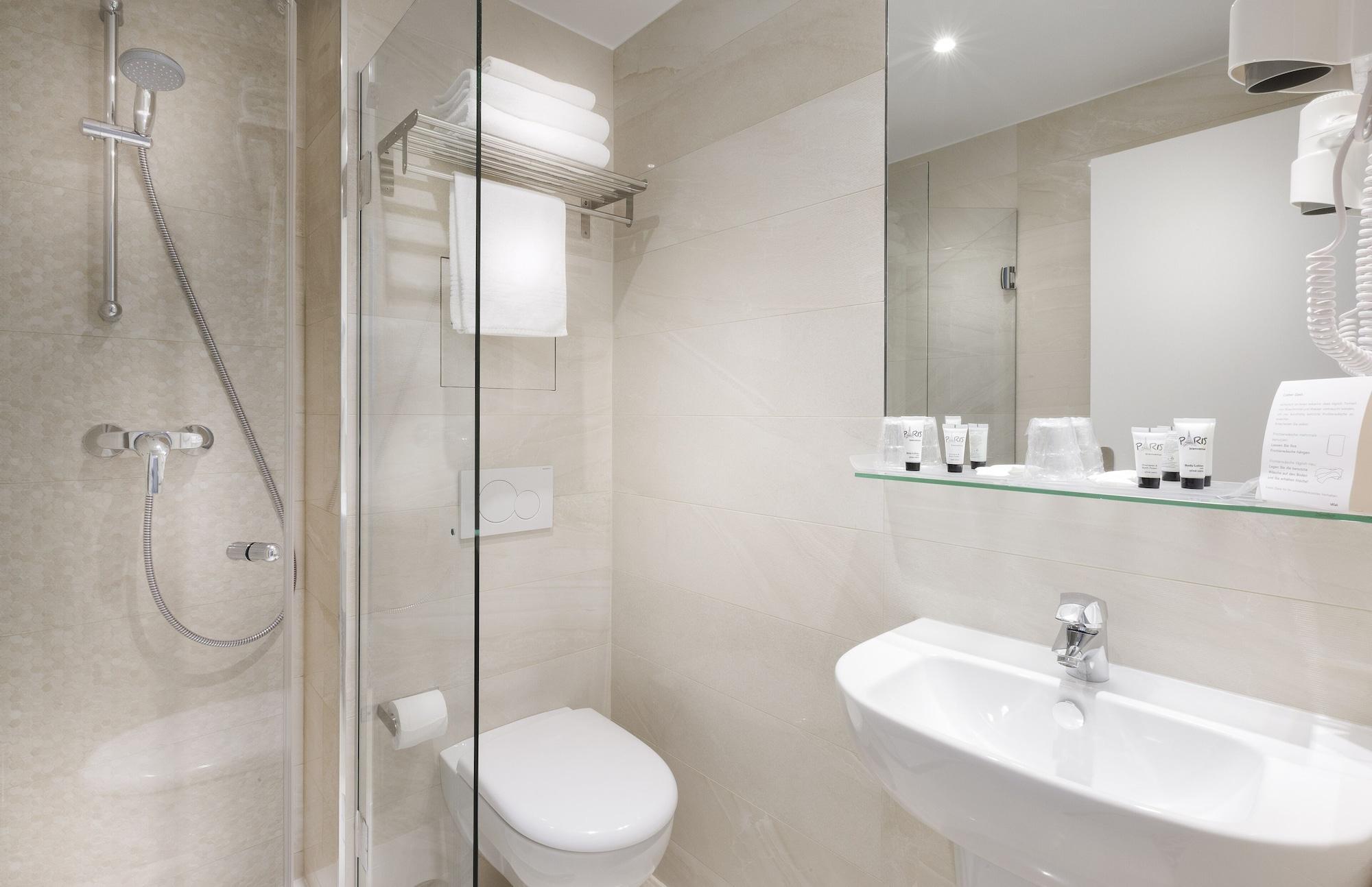 Hotel International Paris Bagian luar foto