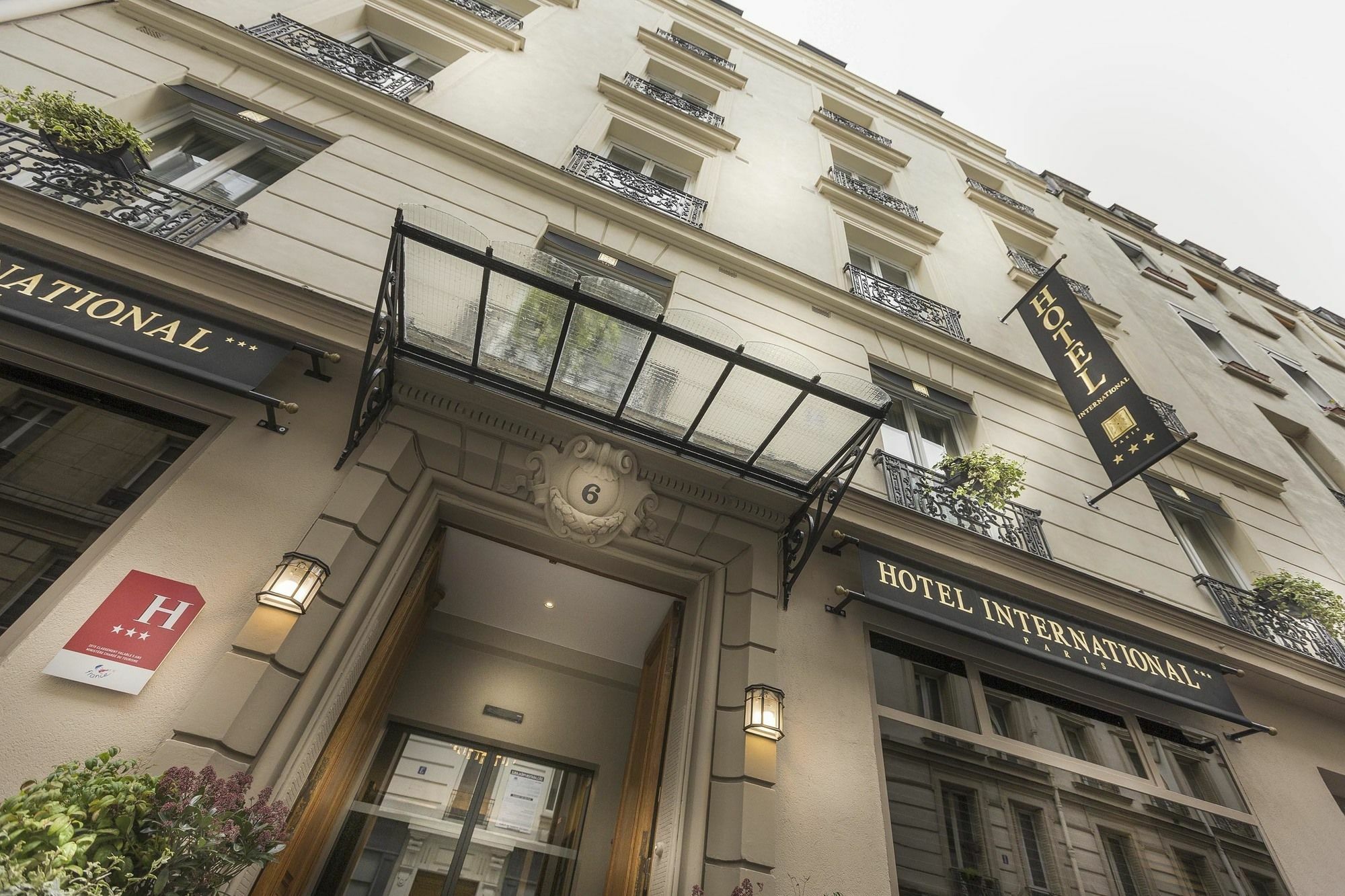 Hotel International Paris Bagian luar foto