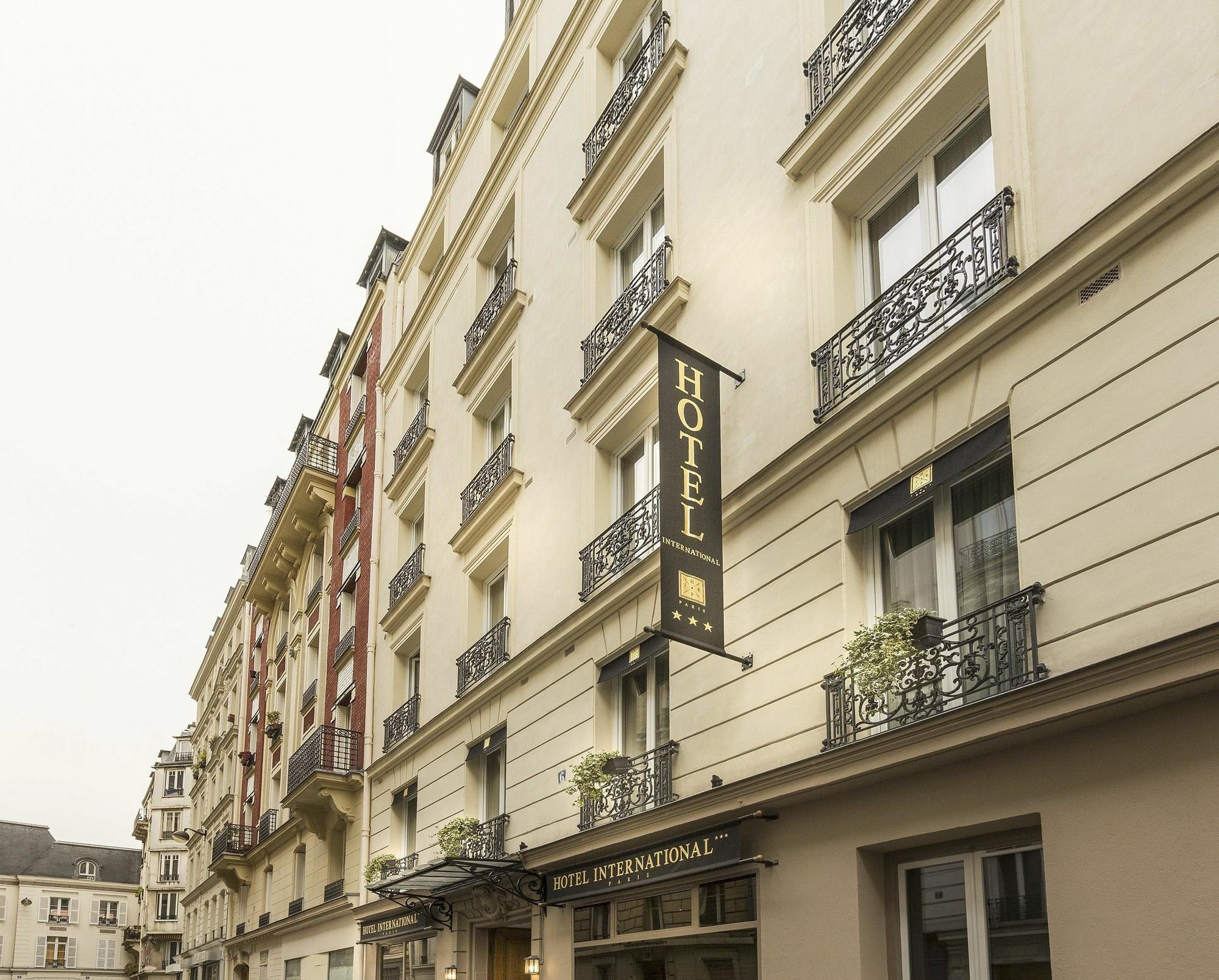 Hotel International Paris Bagian luar foto
