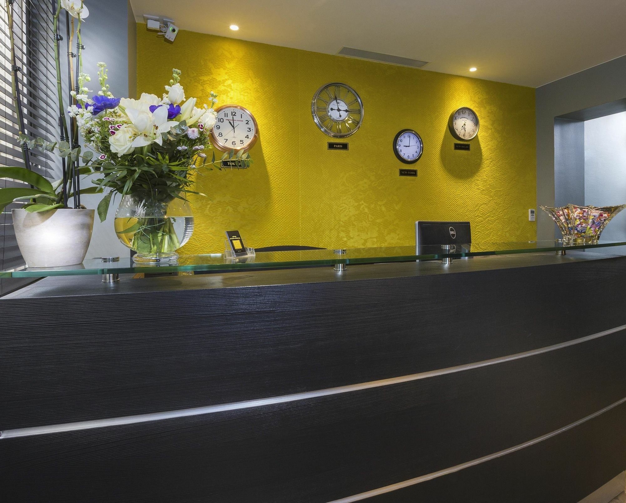 Hotel International Paris Bagian luar foto